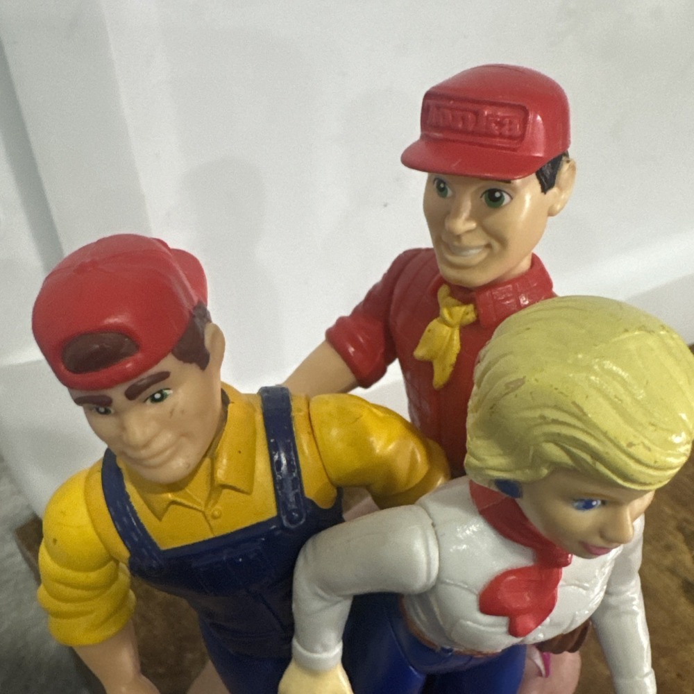 1995 Tonka Farm Figures Western Cowboy Cowgirl Mom Dad Farm Ranch Mechanic LOT 3 - Picture 8 of 9